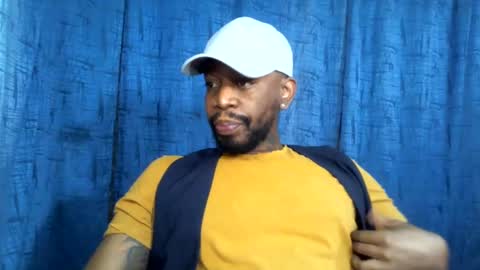 camilo online show from January 2025 05:45:02 AM