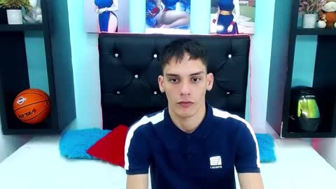 mathews_hot21 online show from September 2025 03:44:01 PM
