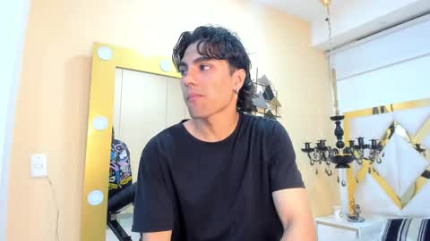 Snapshot of mattfiore chatting on December 2025 07:10:01 PM mattfiore online show from December 2025 07:10:01 PM