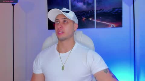 mattsaill_ online show from December 2024 10:57:01 AM