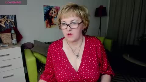 Lana online show from January 2025 06:07:01 PM