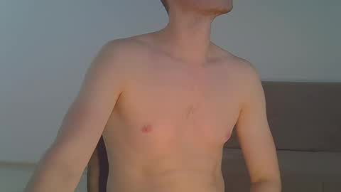 Snapshot of maxrelax90 chatting on November 2025 07:27:01 PM maxrelax90 online show from November 2025 07:27:01 PM