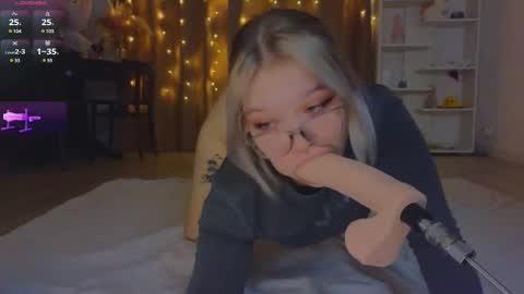 Maya  online show from February 2025 02:16:02 AM