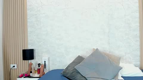 Mayra online show from March 2025 02:08:02 PM