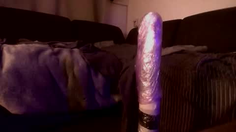 moimaze online show from December 2025 02:07:02 AM