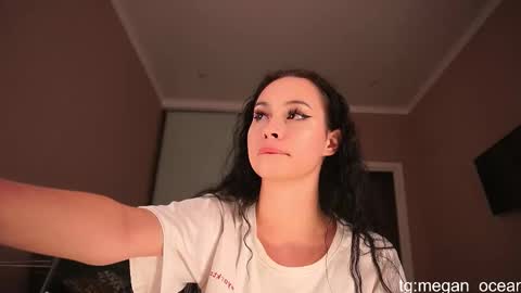 Snapshot of megan_galactica chatting on November 2025 05:45:02 PM Megan online show from November 2025 05:45:02 PM