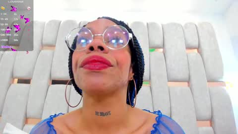 Megan online show from September 2025 05:04:02 PM