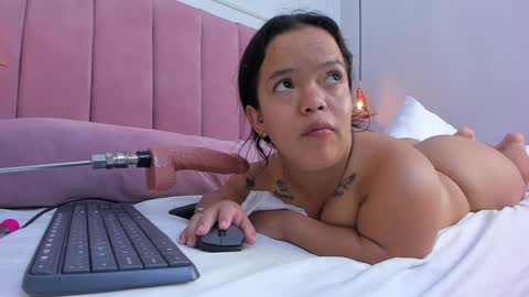 Megan  online show from December 2024 01:59:02 AM