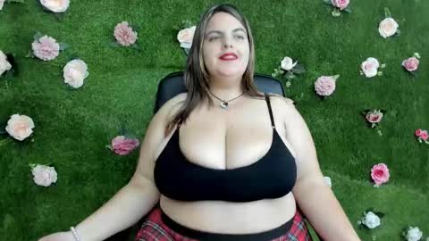 megatitts_ online show from September 2025 07:17:01 PM