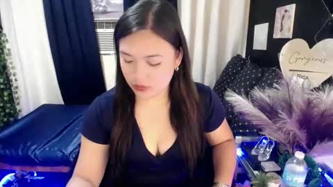 meghan_tee online show from September 2025 06:59:02 AM