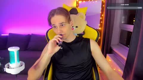 Snapshot of mel_kallen chatting on September 2025 04:54:01 PM MelKallen online show from September 2025 04:54:01 PM