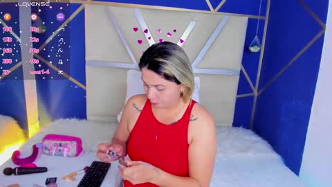Melany  online show from February 2025 11:58:01 AM