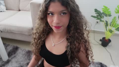 MelinaSmith  online show from January 2025 08:11:01 PM