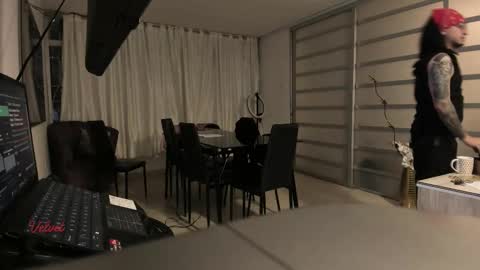 Snapshot of melkkor chatting on November 2025 11:10:01 PM Melkkor Independient Model online show from November 2025 11:10:01 PM