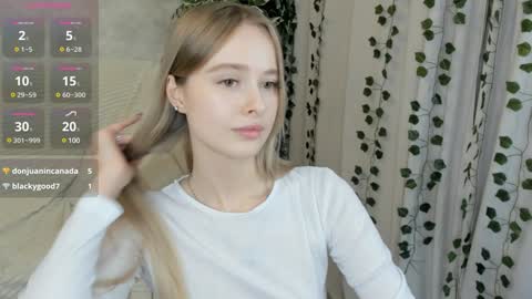 Snapshot of mell_milles chatting on December 2024 08:15:01 PM mell milles online show from December 2024 08:15:01 PM