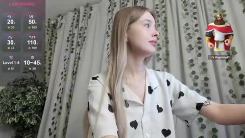 Snapshot of mell_milles chatting on September 2025 04:06:01 PM mell milles online show from September 2025 04:06:01 PM