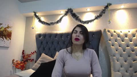 Melodi online show from December 2024 02:00:01 PM