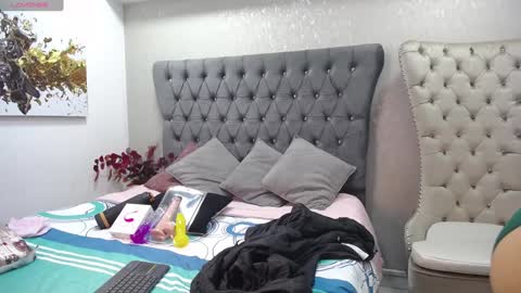 Melodi online show from January 2025 01:04:02 PM
