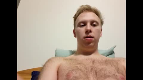 Snapshot of meow732 chatting on November 2025 06:45:01 AM meow732 online show from November 2025 06:45:01 AM