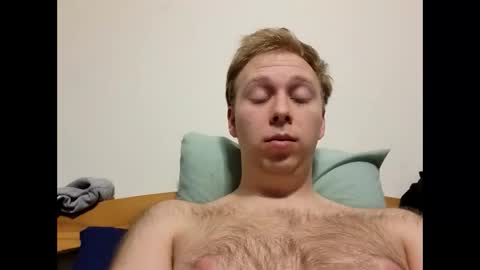 Snapshot of meow732 chatting on November 2025 03:18:02 AM meow732 online show from November 2025 03:18:02 AM