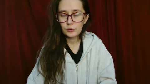 Snapshot of mesmerizing_hypn0_goddess chatting on November 2025 12:16:01 PM Jessica online show from November 2025 12:16:01 PM