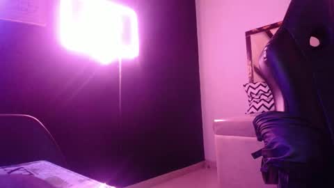 Mia  online show from March 2025 12:58:02 AM