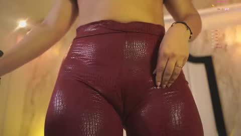 Snapshot of mia_coliin chatting on December 2025 07:09:01 PM Anna online show from December 2025 07:09:01 PM