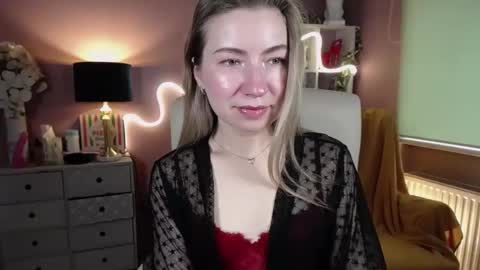 Snapshot of mia_luxx92 chatting on February 2025 10:57:01 AM Mia online show from February 2025 10:57:01 AM