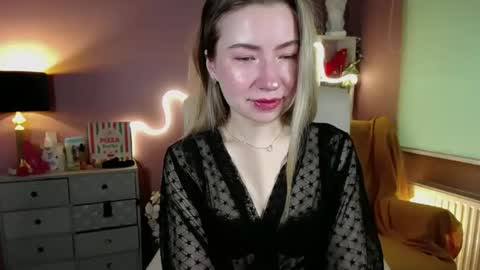 Snapshot of mia_luxx92 chatting on February 2025 07:33:02 AM Mia online show from February 2025 07:33:02 AM