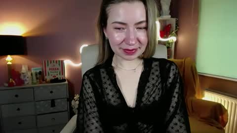 Snapshot of mia_luxx92 chatting on February 2025 10:59:02 AM Mia online show from February 2025 10:59:02 AM