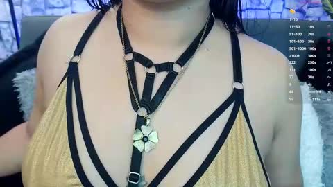 Snapshot of mia_roux1 chatting on November 2025 05:08:01 PM Mia online show from November 2025 05:08:01 PM