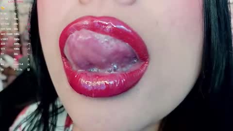 Snapshot of mia_roux1 chatting on November 2025 07:00:02 AM Mia online show from November 2025 07:00:02 AM