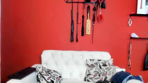 Mia sophiia online show from February 2025 08:06:02 AM