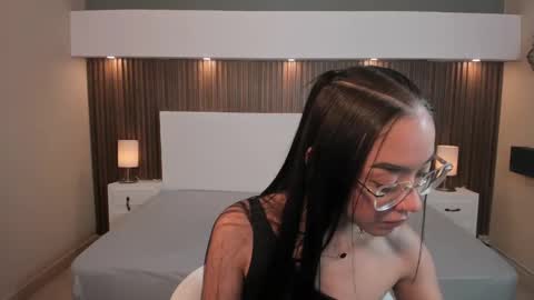 MiaMonroe online show from September 2025 08:19:01 PM