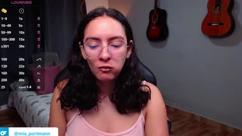 MIAPORTMANN online show from January 2025 01:41:02 PM