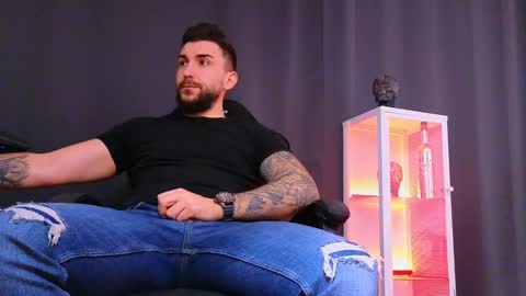 MightyAaron online show from January 2025 11:23:02 AM