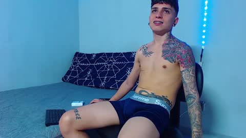 Mike IMDEPENDIENT MODEL online show from December 2024 02:25:02 PM
