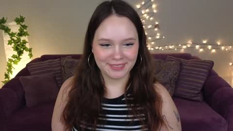 Mikki online show from December 2024 04:53:02 PM