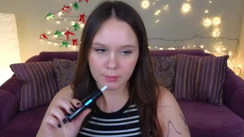 Mikki online show from December 2024 02:39:01 AM
