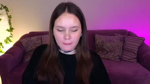 Mikki online show from January 2025 08:10:02 PM