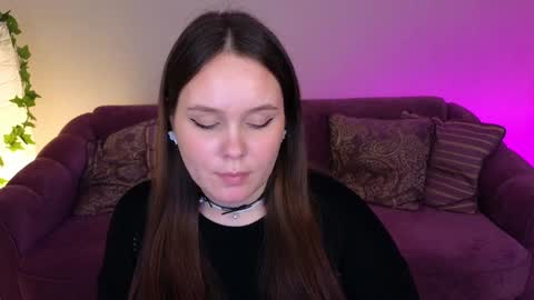 Mikki online show from January 2025 11:22:01 PM