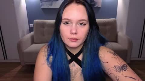 Mikki online show from September 2025 12:38:02 PM