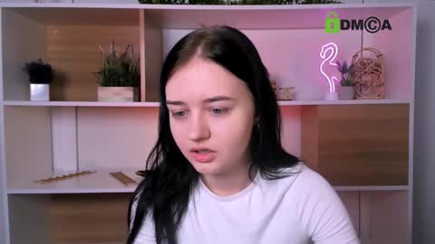 Snapshot of miki_ti chatting on November 2025 06:02:02 AM miki_ti online show from November 2025 06:02:02 AM