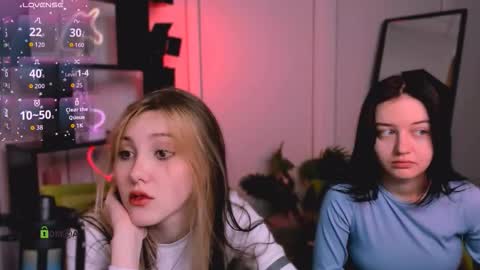 Snapshot of miki_ti chatting on November 2025 06:03:01 AM miki_ti online show from November 2025 06:03:01 AM