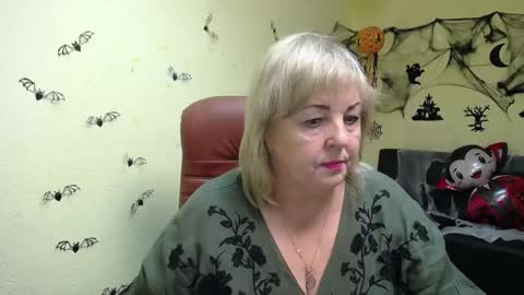 Snapshot of milenawedxy chatting on November 2025 12:06:02 PM Milena online show from November 2025 12:06:02 PM