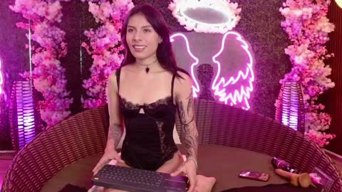 MILLA online show from December 2024 01:28:01 PM