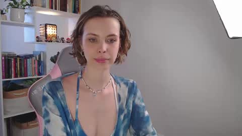 Milly online show from February 2025 07:09:02 AM