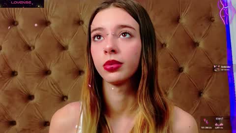 Snapshot of mira_lynxx chatting on December 2025 05:15:02 AM mira_lynxx online show from December 2025 05:15:02 AM