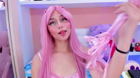 miss___chloe online show from September 2025 06:29:02 PM