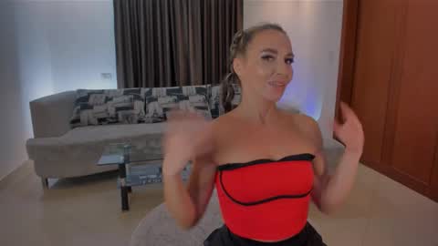 miss_bikini online show from September 2025 03:22:01 PM
